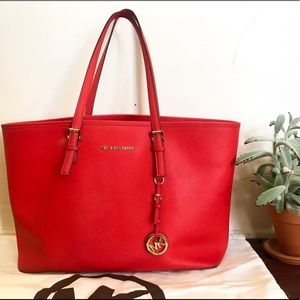 Michael Kors Jet Set Large Saffiano Leather Tote